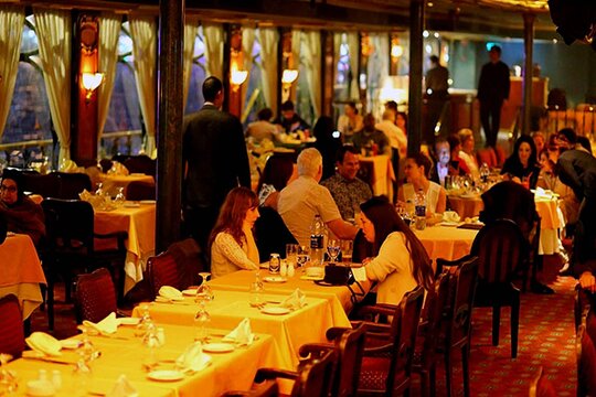 Night Dinner Cruise in Cairo — photograph 3