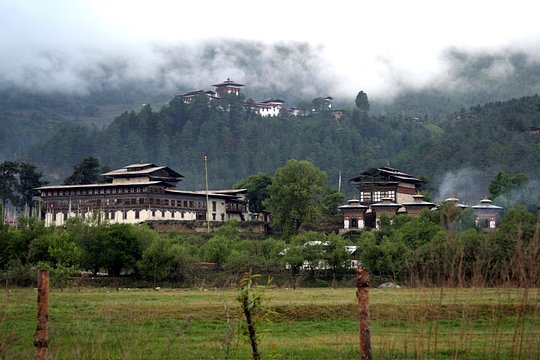 Off the Bhutan path (Eastern Bhutan tour) — photograph 5