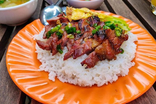 Authentic Cambodian food tour — photograph 4