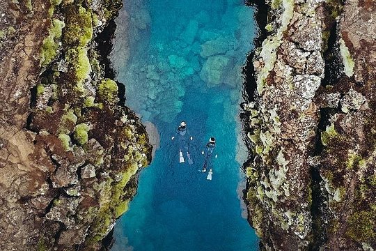 Cold & Hot: Adventure Spa Tour Combo: Silfra & Sky Lagoon Self-Drive — photograph 3