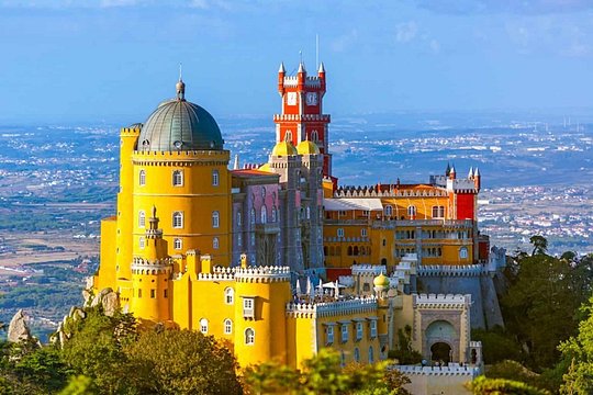 Sintra and Cascais for Small Groups-FULL DAY PRIVATE GUIDED TOUR — photograph 3