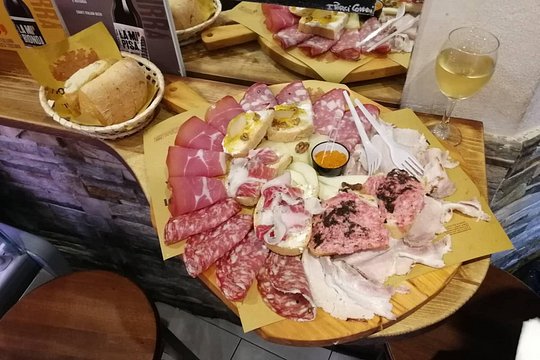 Pisa Traditional Food Tour — photograph 4