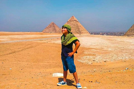 Private Tour at Giza Pyramids & Sphinx — photograph 4