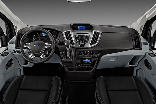 Limo-Style Private Sprinter Van — 写真5