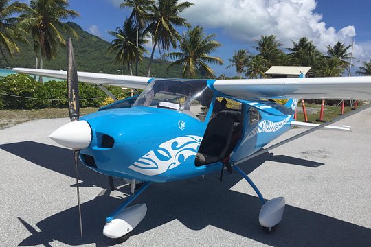 Bora Bora 30-minute Private Flight in a Light Aircraft — photograph 3
