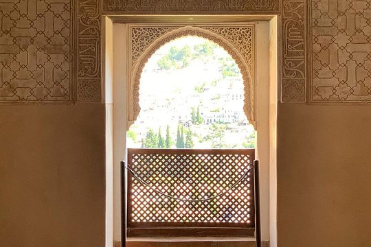 Private Visit to the Complete Alhambra Complex — Foto 5