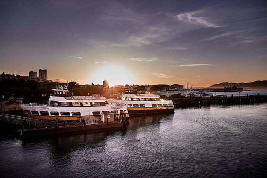 San Francisco Sunset Cruise — photograph 4