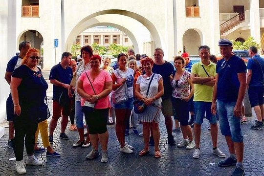 Around Bahrain Shared Tour (For MSC Euribia Tourists) 7H — Foto 2