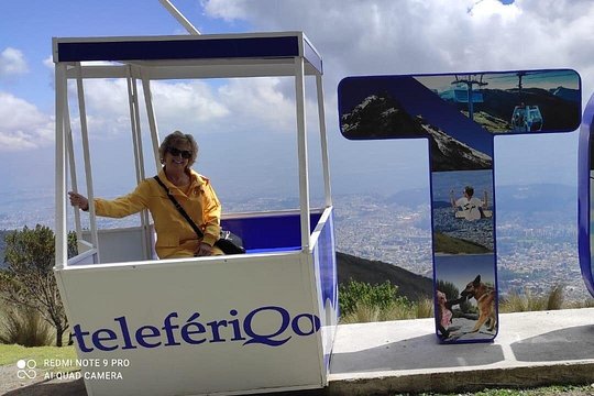 Quito Skyline & Equator Private Tour — photograph 2