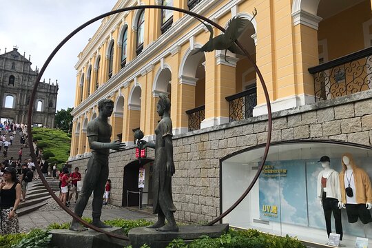 Guided Macau Sightseeing Tour from Macau Hotels — photograph 3