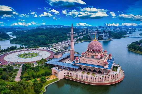 Full Day Private Tour in Malacca — photograph 3