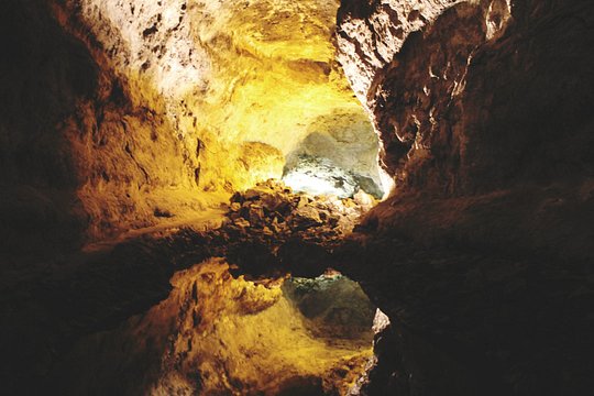 Timanfaya and Cueva de los Verdes — photograph 3