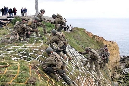 Normandy D-Day | Private Tour | Guide Optional | from Paris — photograph 5