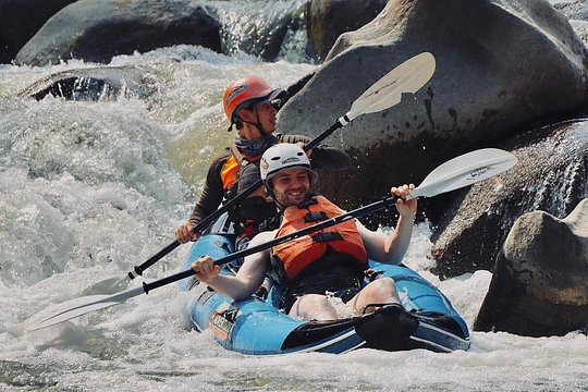 8KM Inflatable Kayaking Adventure — foto 4