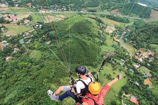 Paragliding Experience in Ha Noi — Foto 2
