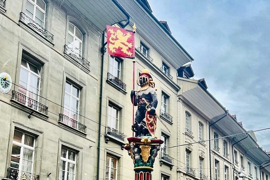 Bern: Private Customizable City Walking Tour — photograph 5