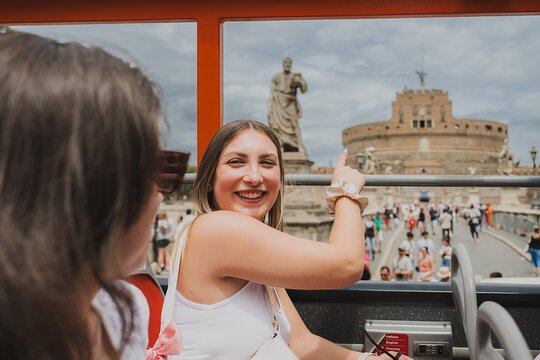 City Sightseeing Rome Hop-On Hop-Off Bus Tour — photograph 3