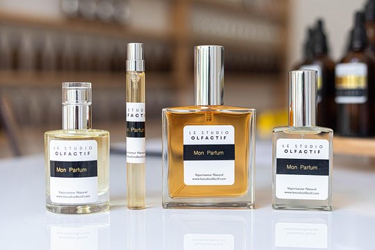 Perfume creation workshop in Bordeaux Center — photograph 3