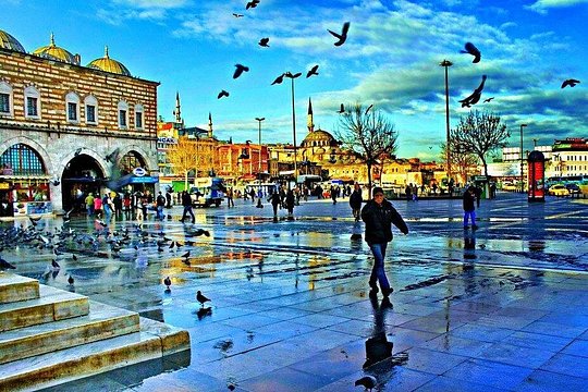 Istanbul Two Continents Tour by Bus & Boat — Foto 3
