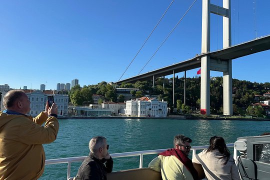 Bosphorus Daytime or Sunset Sightseeing Cruise & Audio Guide — photograph 5