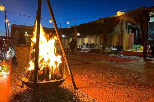 Explore Agafay Desert: Buggy & Camel Rides with Dinner Show — billede 5