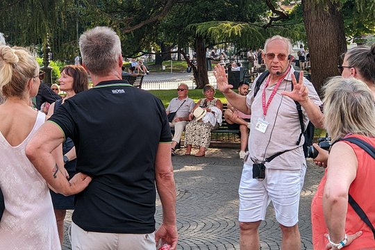 Verona Unveiled: Authentic Walking Tour & Hidden Secrets — photograph 4