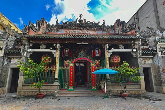 [Free E-sim] Chinatown Heritage Highlights Half Day Tour — photograph 2