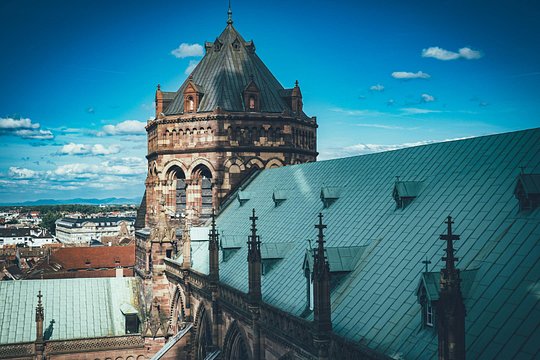 Strasbourg's Secrets 2 Hour Private Guided Walking Adventure — Foto 3
