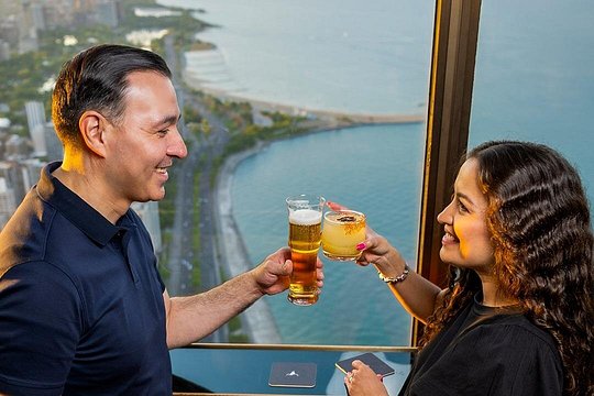 360 Chicago Observation Deck Sip and View Ticket — photograph 2