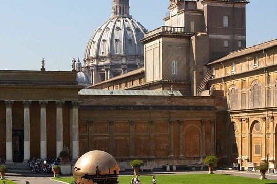 Vatican Museums & Sistine Chapel Group Tour — photograph 3