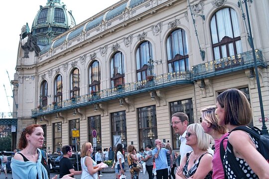 Private Prague Introduction Walking Tour — photograph 5