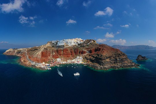 Santorini Private Airport Transfer — photograph 2