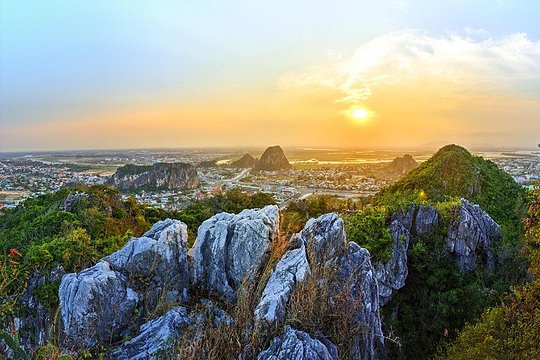 Monkey Mountain, Marble Mountains & Hoi An Old Town Sunset Tour — photograph 4