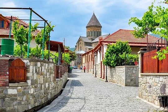 Divine Circuit: Mtskheta, Jvari, and Samtavro Expedition — billede 3