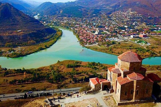 Mtskheta, Gori and Uplistsikhe Georgia Tour — billede 3