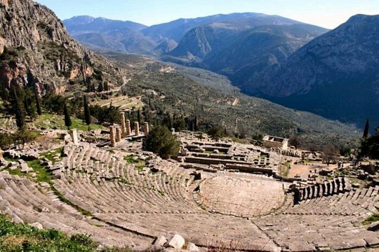 Delphi Private Full Day Tour from Athens — photograph 4