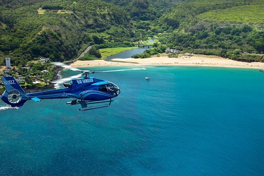 Discover North Shore Helicopter Tour — photograph 3