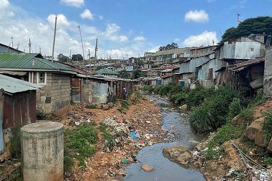 Tour privato della baraccopoli di Kibera — foto 4