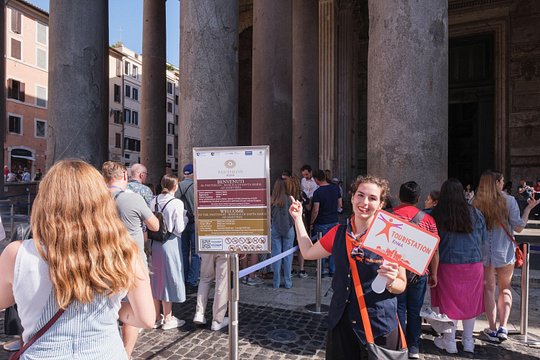 Pantheon: Rome's Iconic Temple Experience — photograph 4