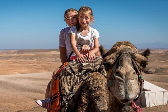 Sunset Camel ride Agafay desert including dinner and transport — photograph 5