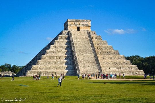 Private Chichen Itza Tour with Buffet and Cenote included — Foto 2