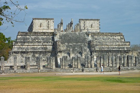 Chichen Itza Tour from Cancun in a van — photograph 5