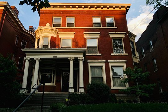 2-hr Day or Night PRIVATE Haunted Old Louisville Walk (1-15 pp) — photograph 5