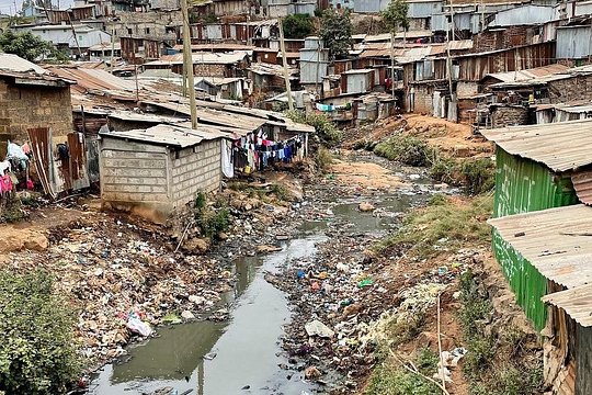 Private Kibera Slum Tour — photograph 3