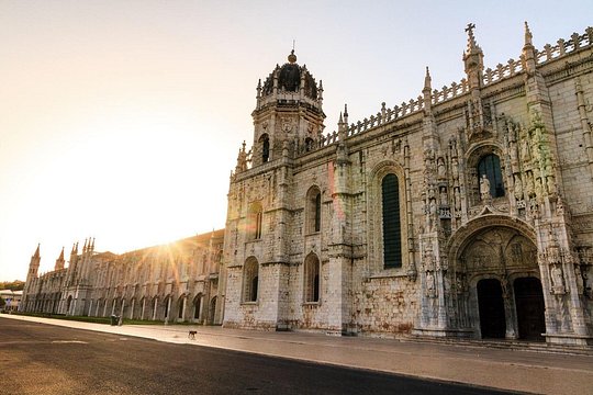 Lisbon Highlights Half Day Private Tour — photograph 3