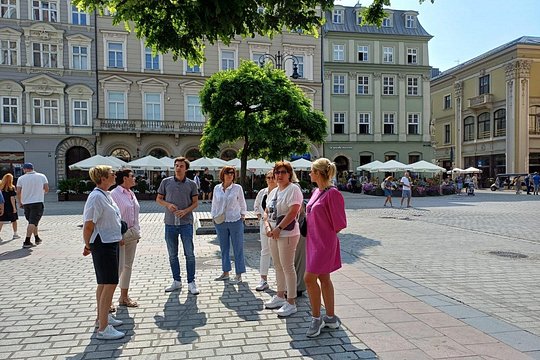 Private Old Krakow Walking Tour — photograph 2