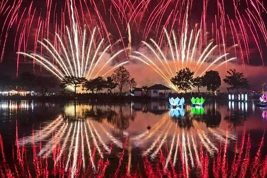 Chiang Mai CAD's New Year Countdown Firework Fantasy DEC-31,2027 — photograph 3