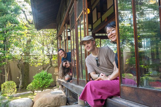 4 Hours Guided Tokyo Custom Tour — photograph 2