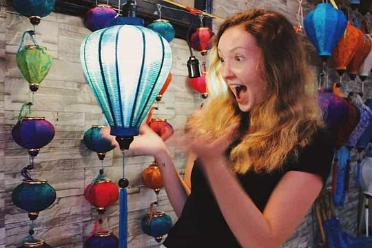 Experience Vietnamese Foldable Lantern Making Class — foto 5