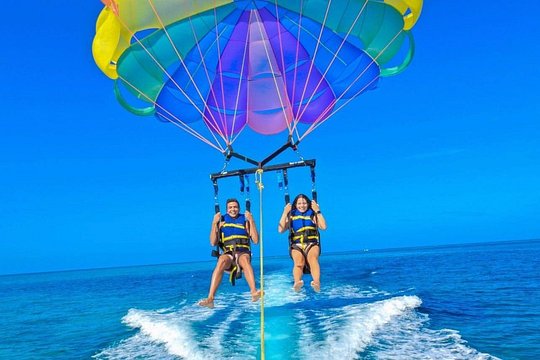 Montego Bay: Private Parasailing Experience with Optional Pickup — photograph 3